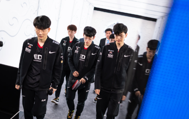 这场胜利不 这场胜利不