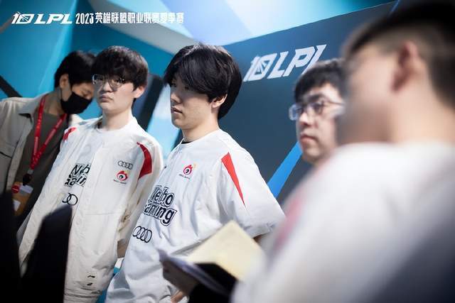 让潘展乐的 让潘展乐的