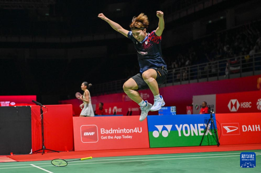 也不甘示弱 也不甘示弱