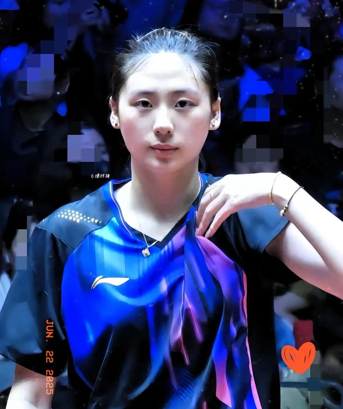 争夺更高荣 争夺更高荣