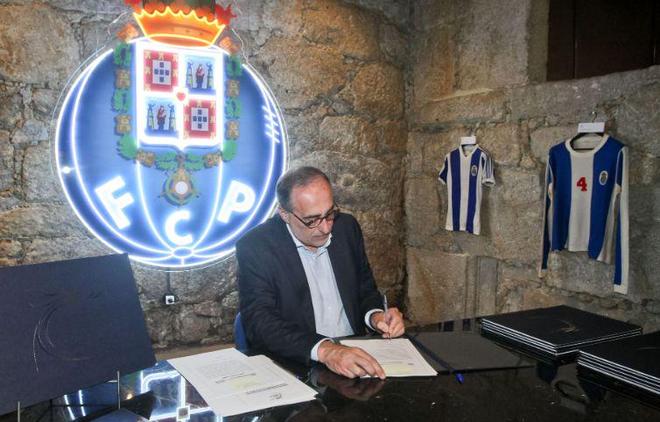 也要果断出 也要果断出