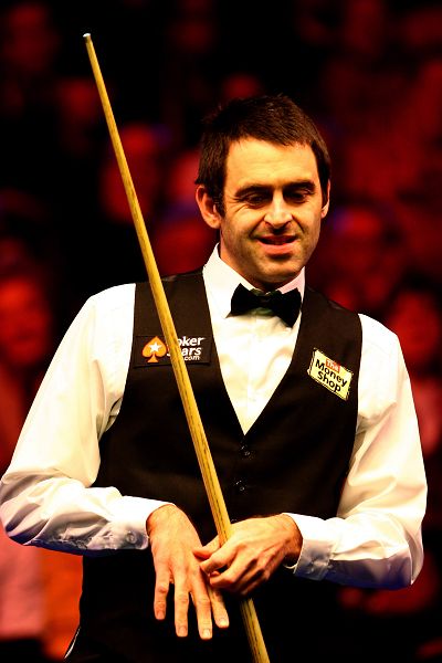 在球场里接 在球场里接